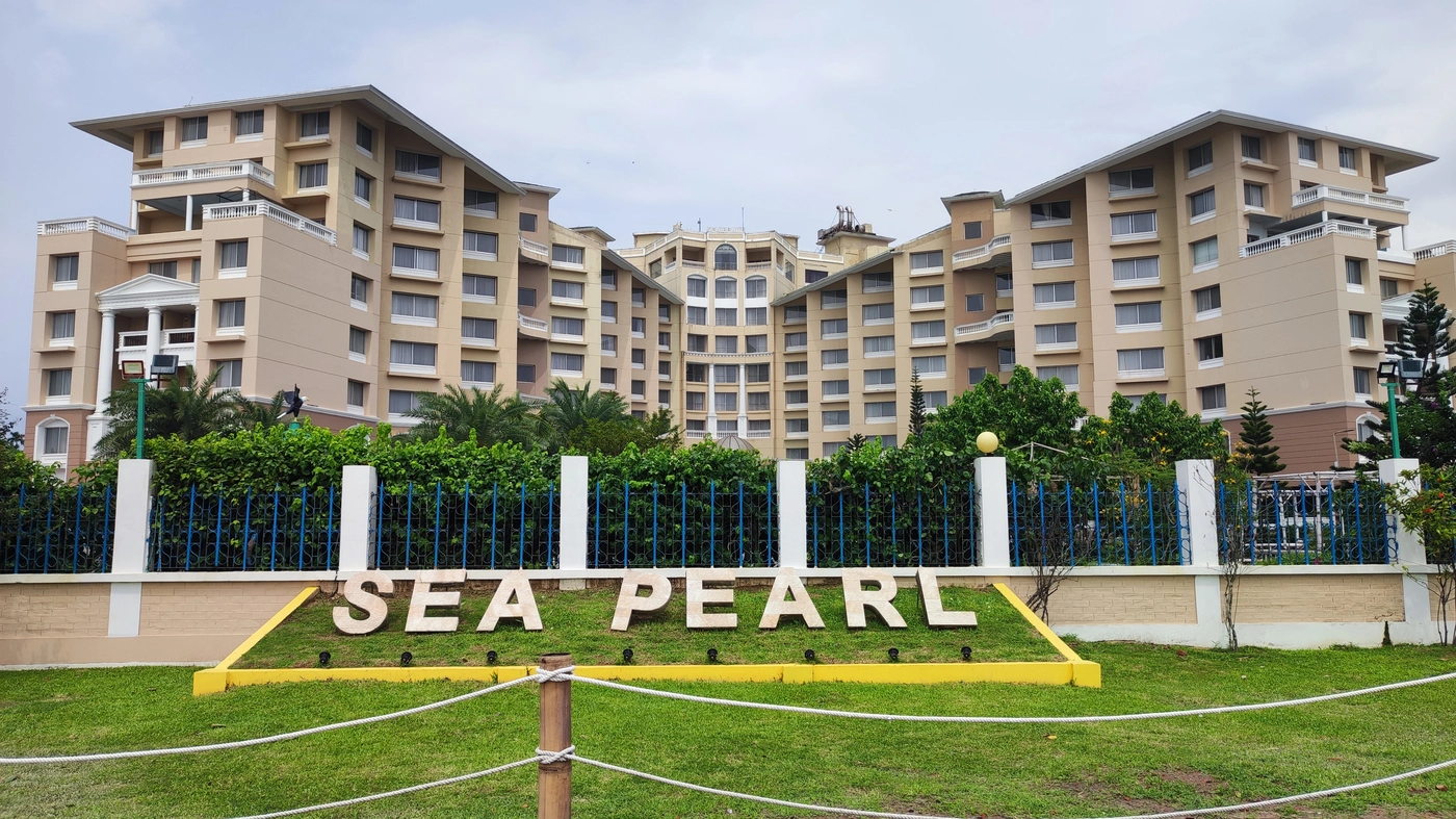 Sea Pearl Beach Resort and Spa exterior